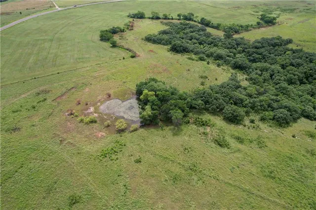 $400,500 | 57 Highway 57, Junction City, KS 66441