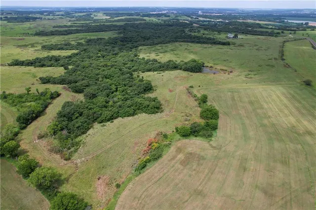 $400,500 | 57 Highway 57, Junction City, KS 66441