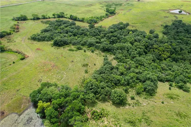 $400,500 | 57 Highway 57, Junction City, KS 66441