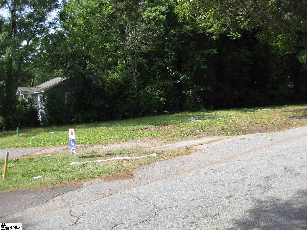 110 Loop Street Greenville, SC 29609 - Photo 12 of 19 Gallery Image 12