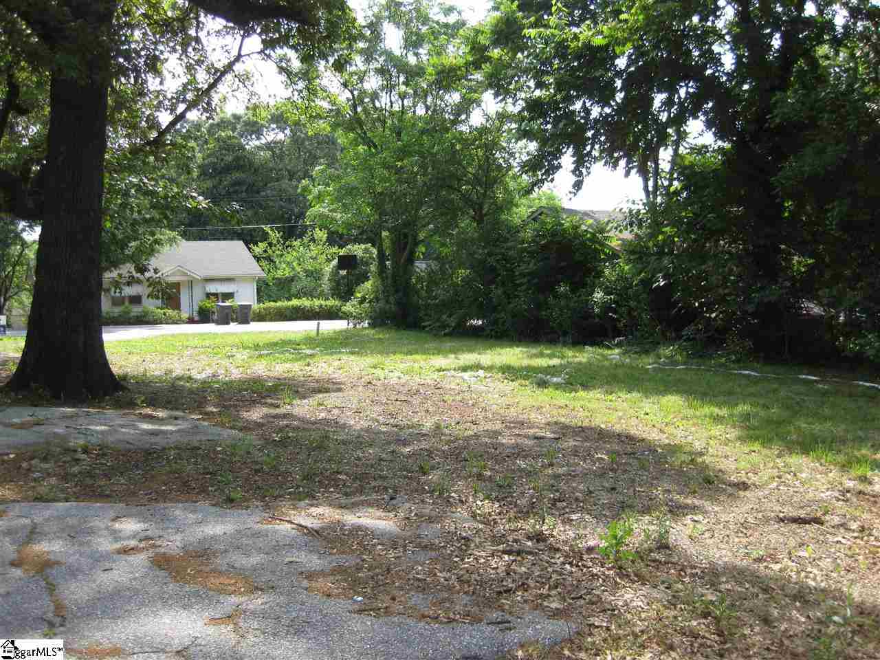 110 Loop Street Greenville, SC 29609 - Photo 6 of 19 Gallery Image 6