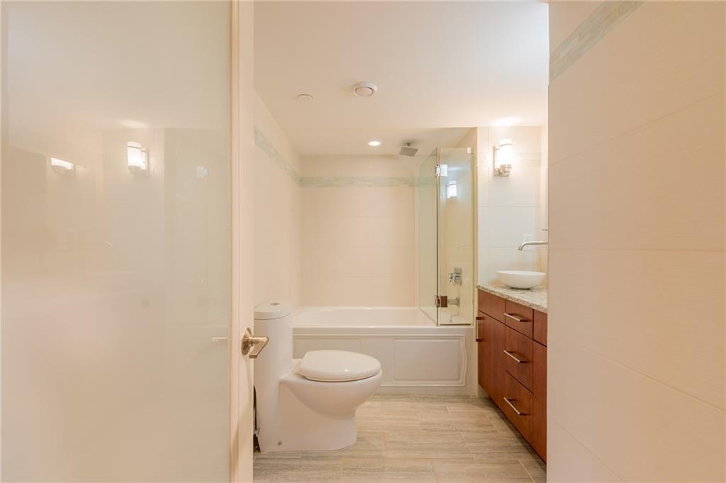 84 Eastern Promenade, Unit 4 Portland, ME 04101 - Photo 25 of 28 Photo