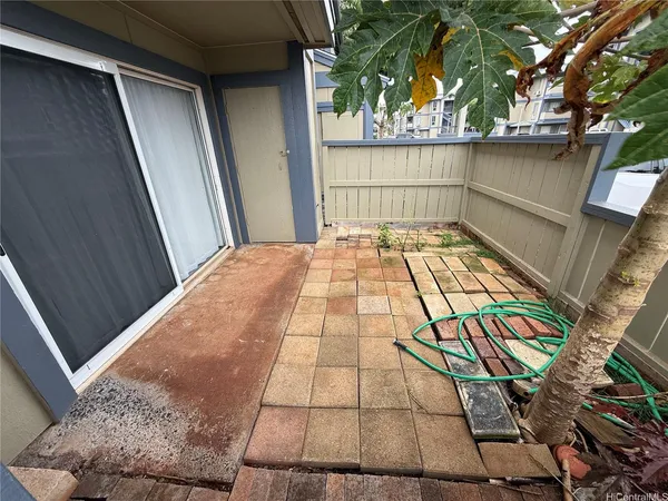 $1,950 | 91-214 Hanapouli Circle, Unit 32E, Ewa Beach, HI 96706