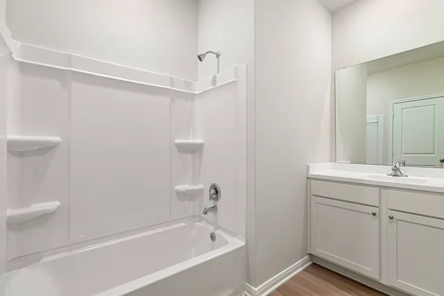 $2,110 | 320 Tejas Trail, Waller, TX 77484