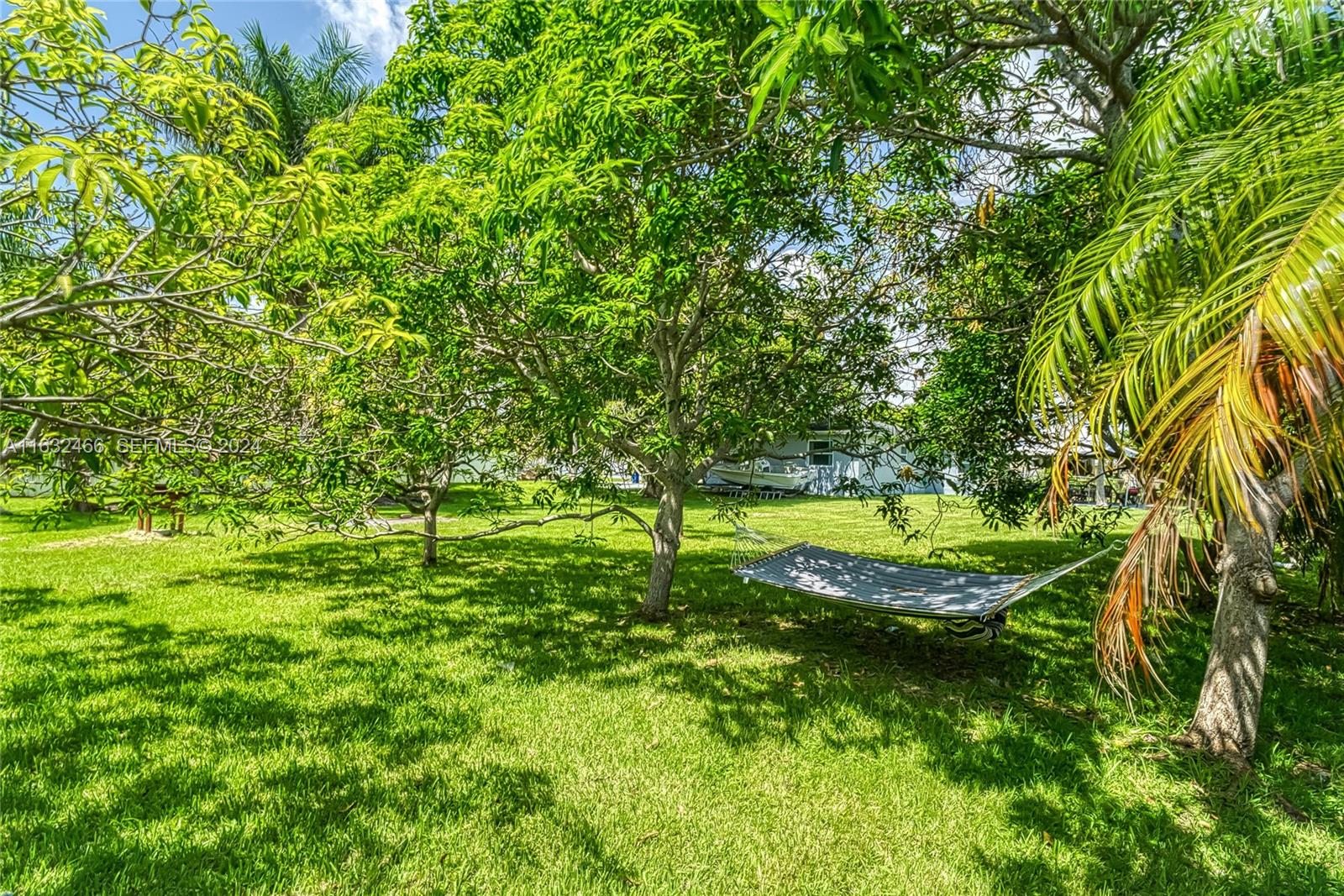 216 Southwest 6th Street Hallandale Beach, FL 33009 - Photo 46 of 70
