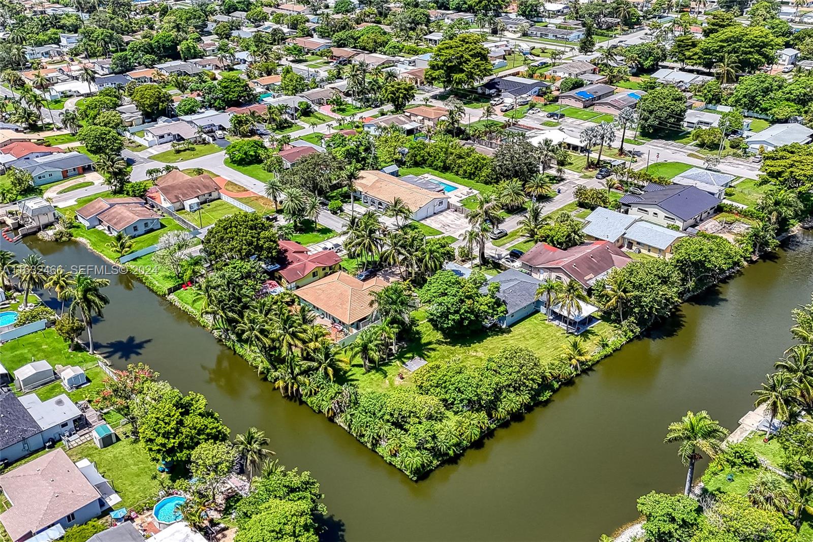 216 Southwest 6th Street Hallandale Beach, FL 33009 - Photo 62 of 70 an aerial view of residential houses with outdoor space and lake view