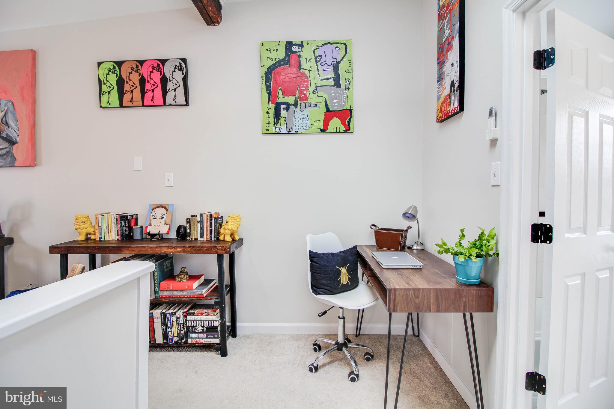 402 South Dallas Street Baltimore, MD 21231 - Photo 22 of 38 In home office