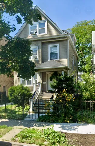 $1,600 | 2302 North Central Park Avenue, Chicago, IL 60647