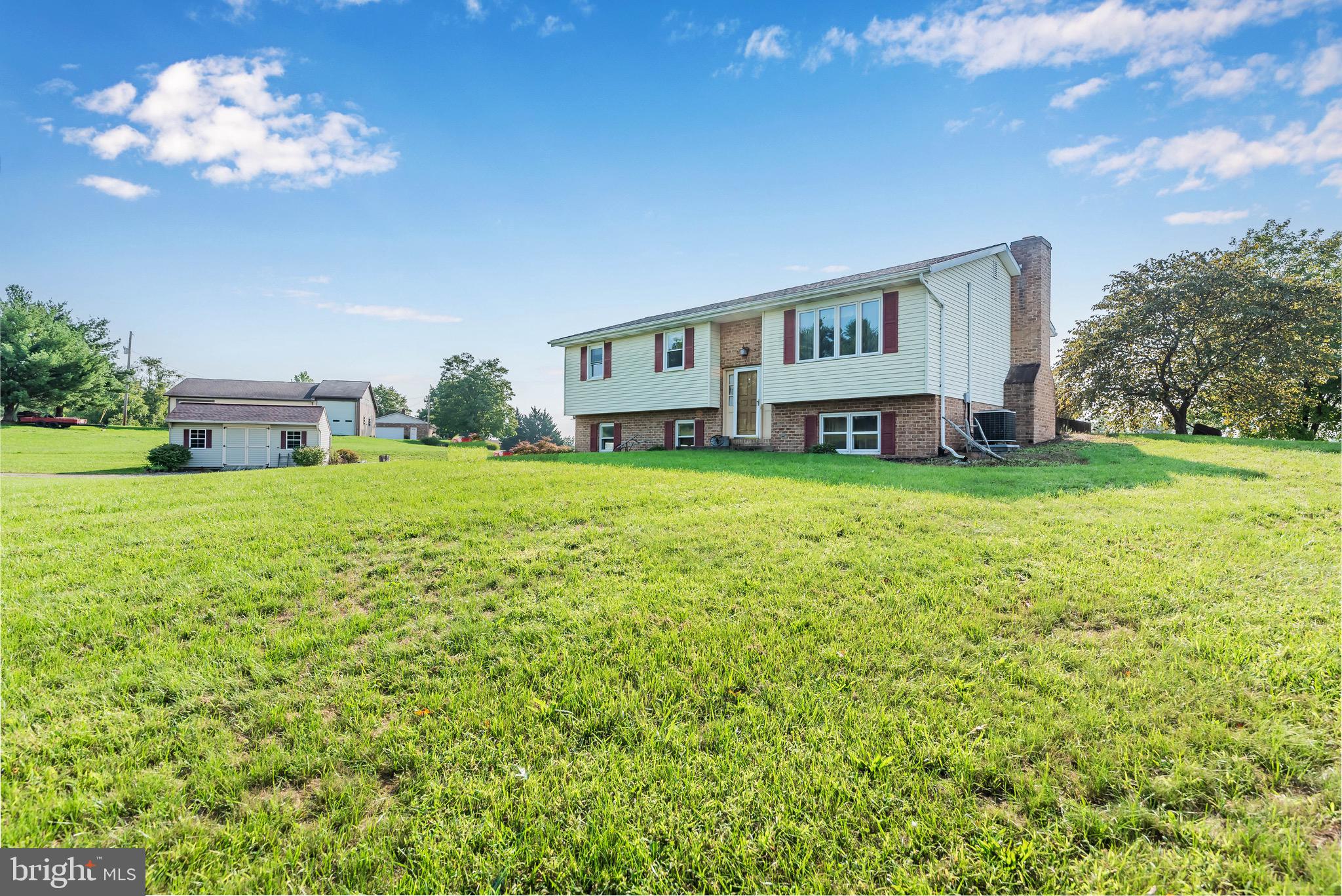 1 Waterloo Road Carlisle, PA 17015 - Photo 2 of 39 Gallery Image 2