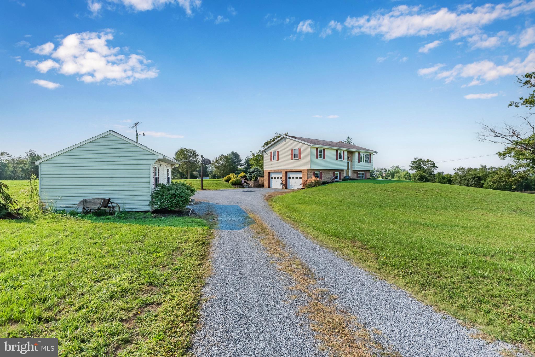 1 Waterloo Road Carlisle, PA 17015 - Photo 4 of 39 Gallery Image 4