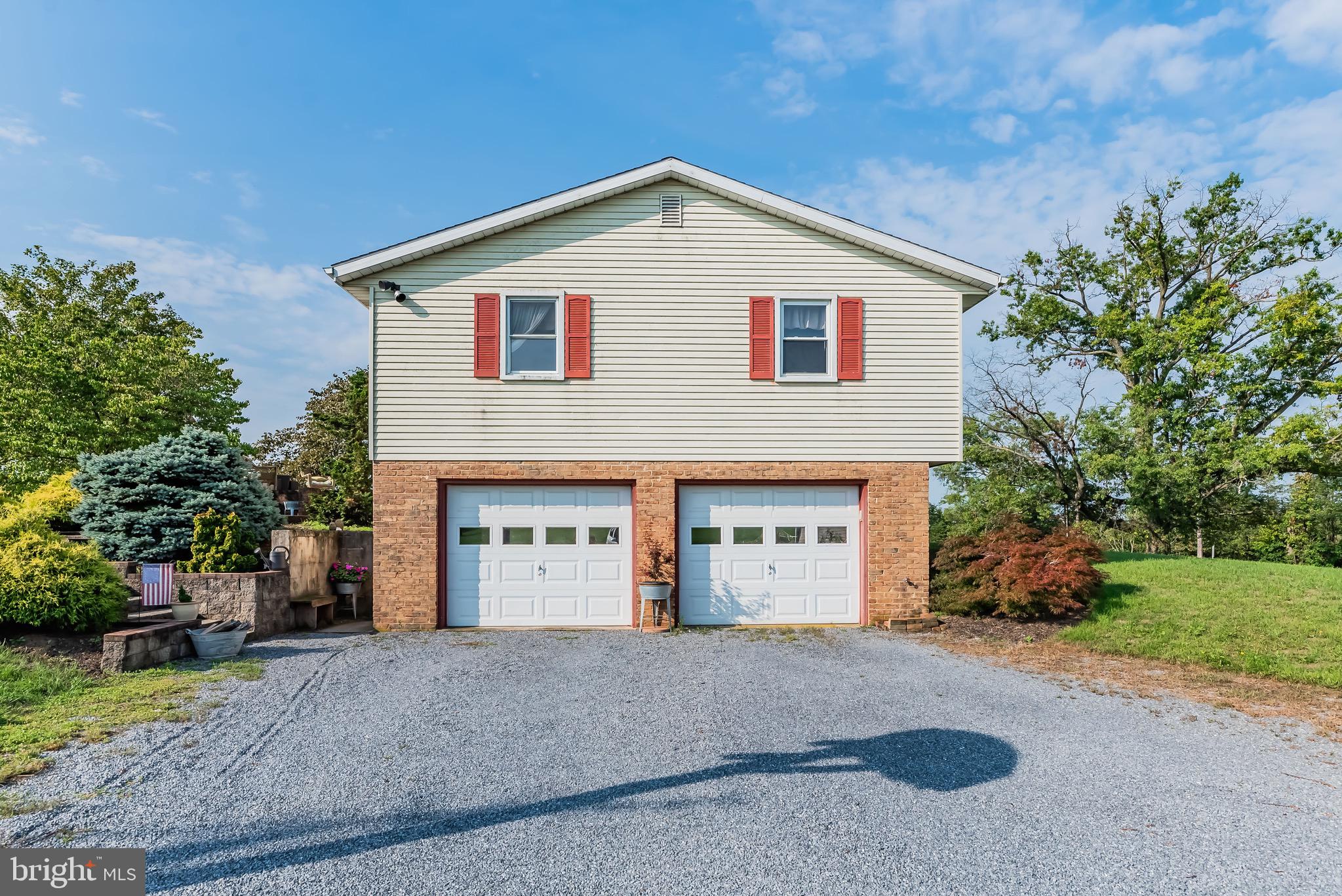 1 Waterloo Road Carlisle, PA 17015 - Photo 5 of 39 Gallery Image 5