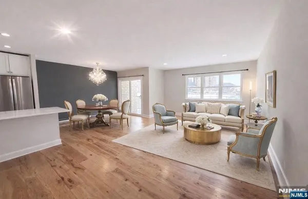 $2,599 | 1111 River, Unit H20, Edgewater, NJ 07020