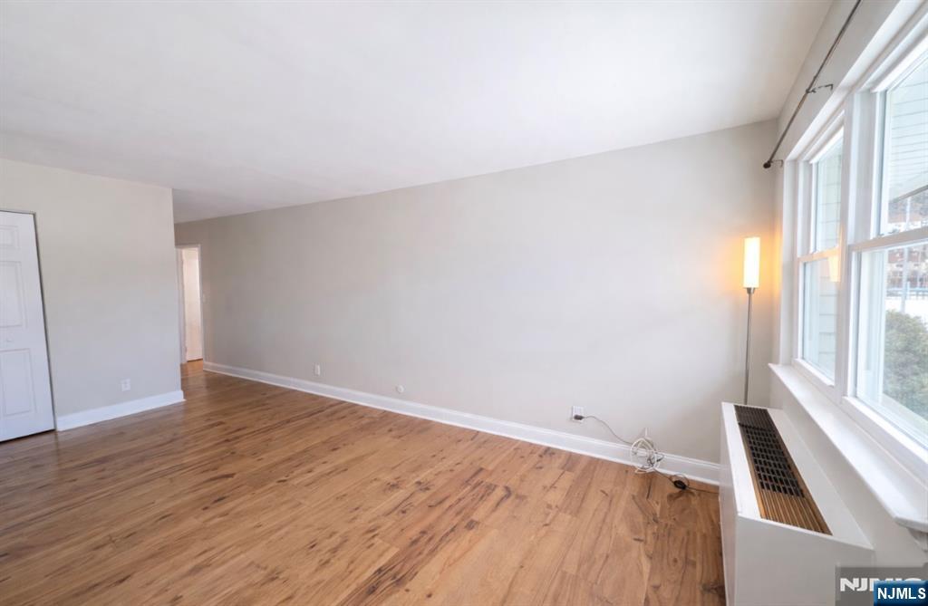 1111 River, Unit H20 Edgewater, NJ 07020 - Photo 6 of 13