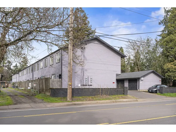 $1,995,000 | 2447 Roosevelt Boulevard, Eugene, OR 97402
