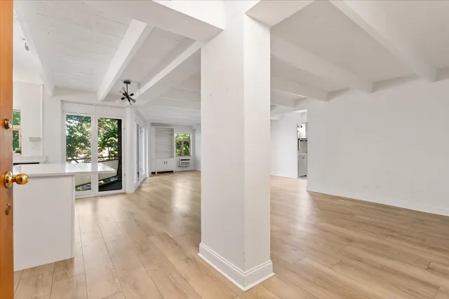 $199,900 | 1860 Sherman Avenue, Unit 7NE, Evanston, IL 60201