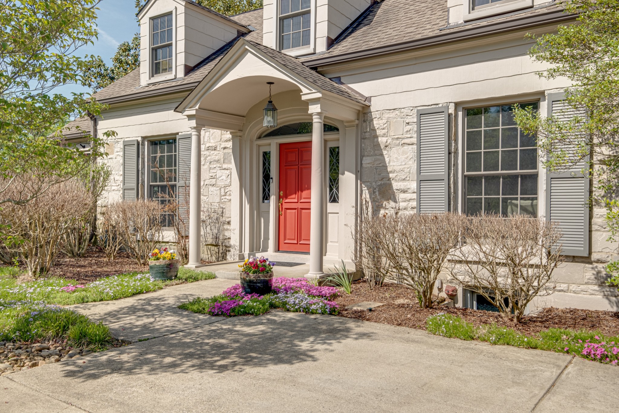 3709 Estes Road Nashville, TN 37215 - Photo 2 of 36