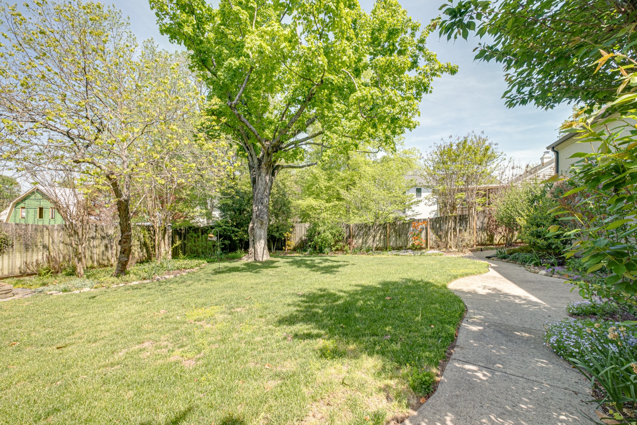 3709 Estes Road Nashville, TN 37215 - Photo 33 of 36
