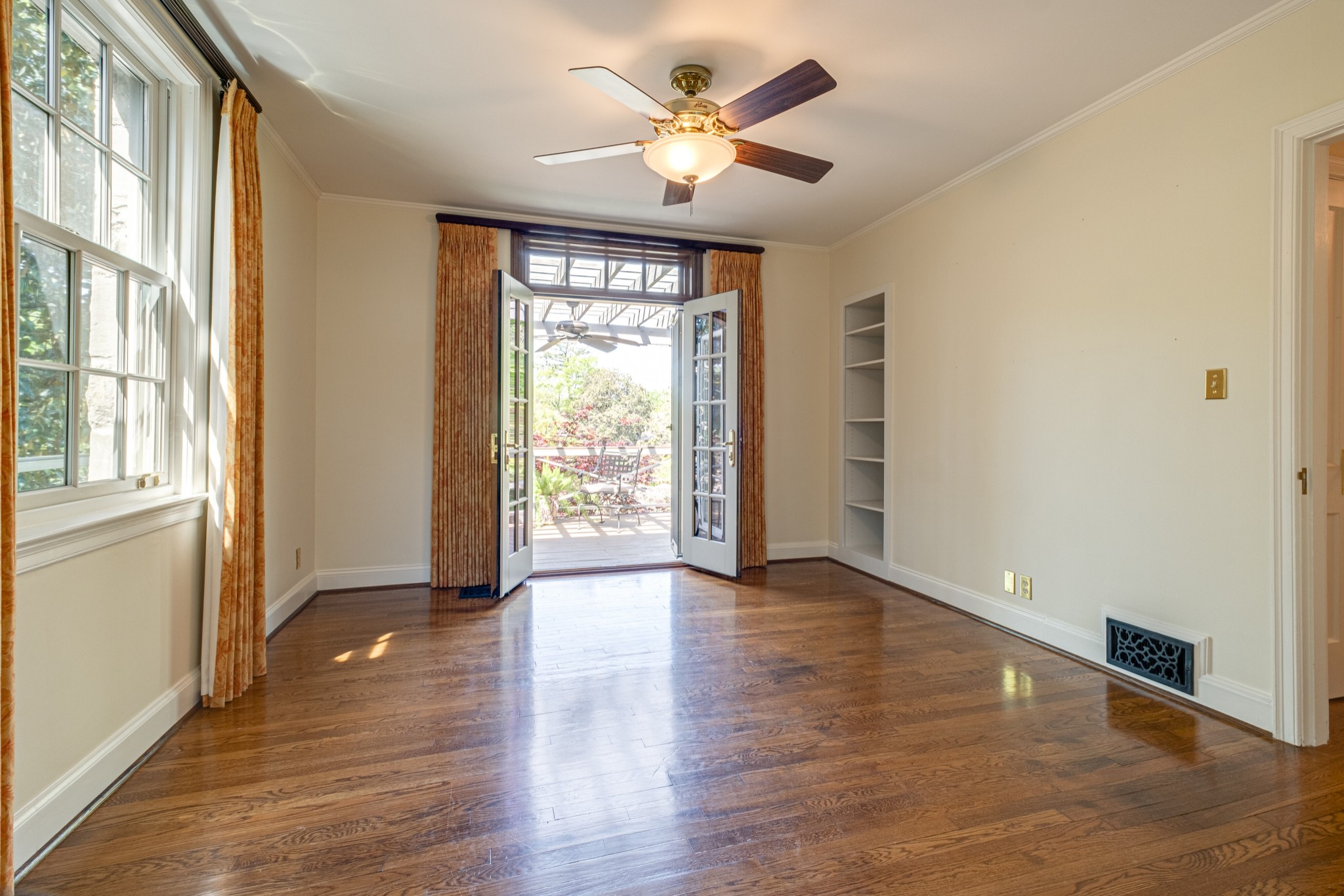 3709 Estes Road Nashville, TN 37215 - Photo 10 of 36