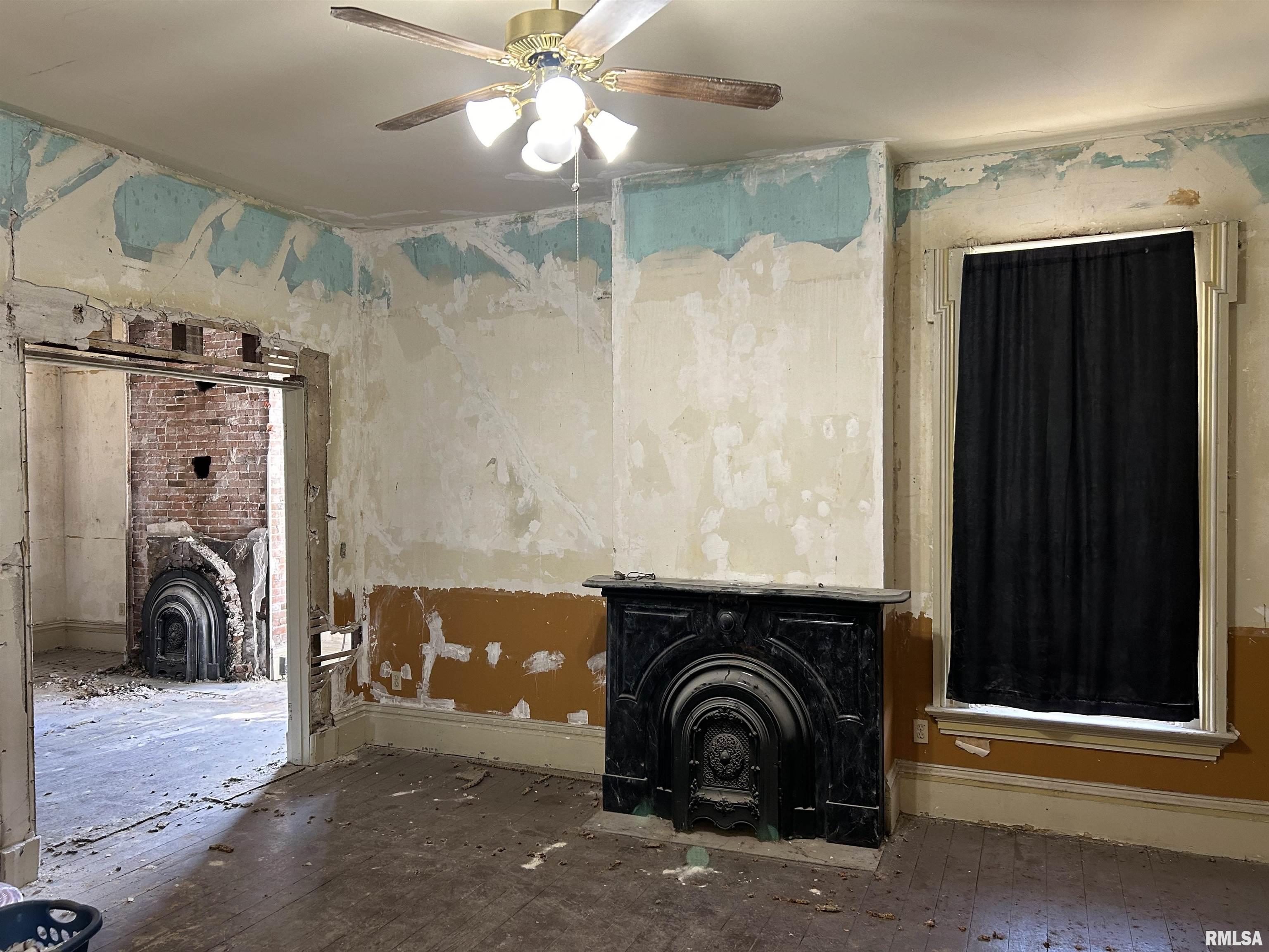 300 State Street Quincy, IL 62301 - Photo 11 of 12