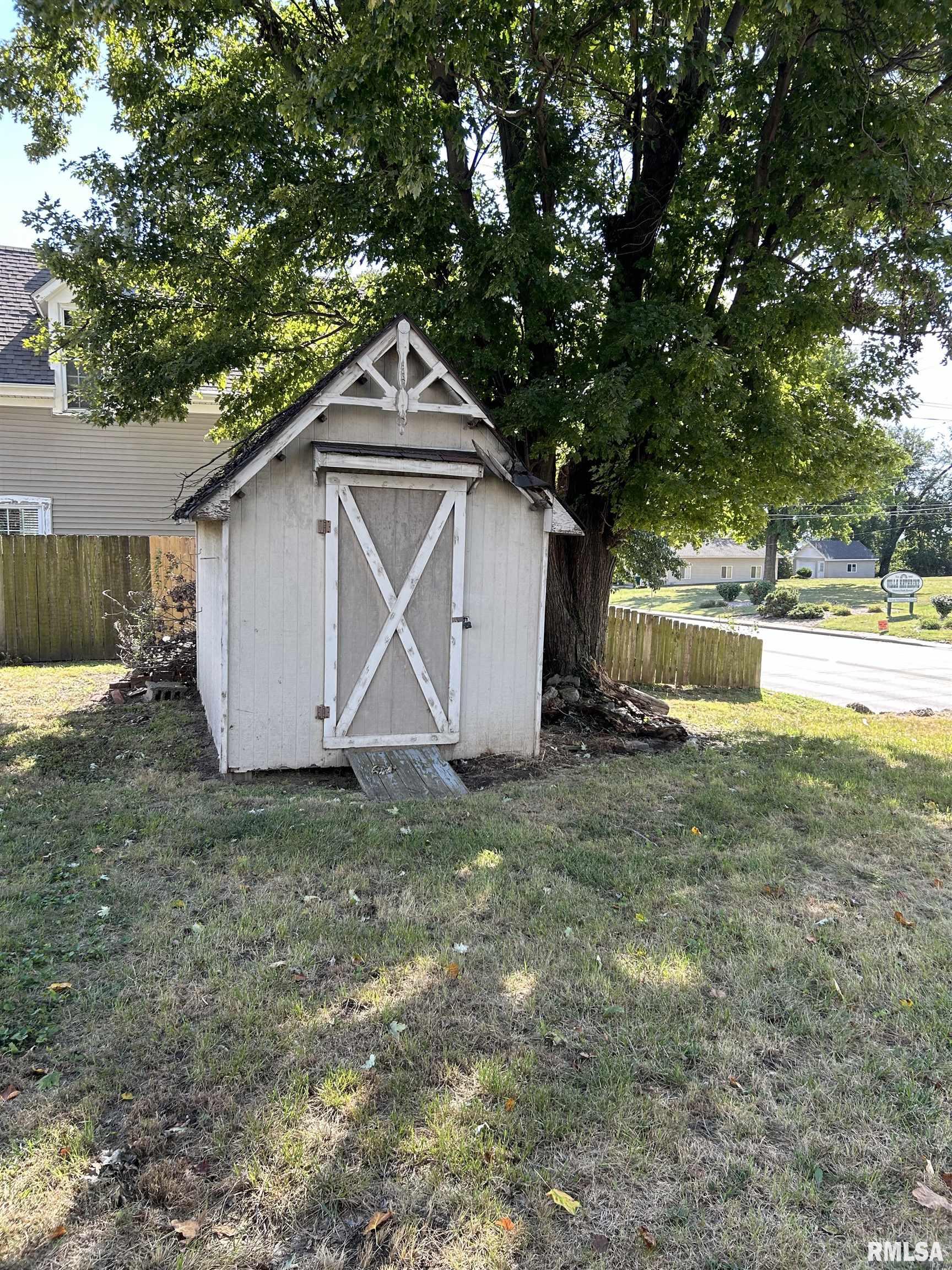 300 State Street Quincy, IL 62301 - Photo 12 of 12