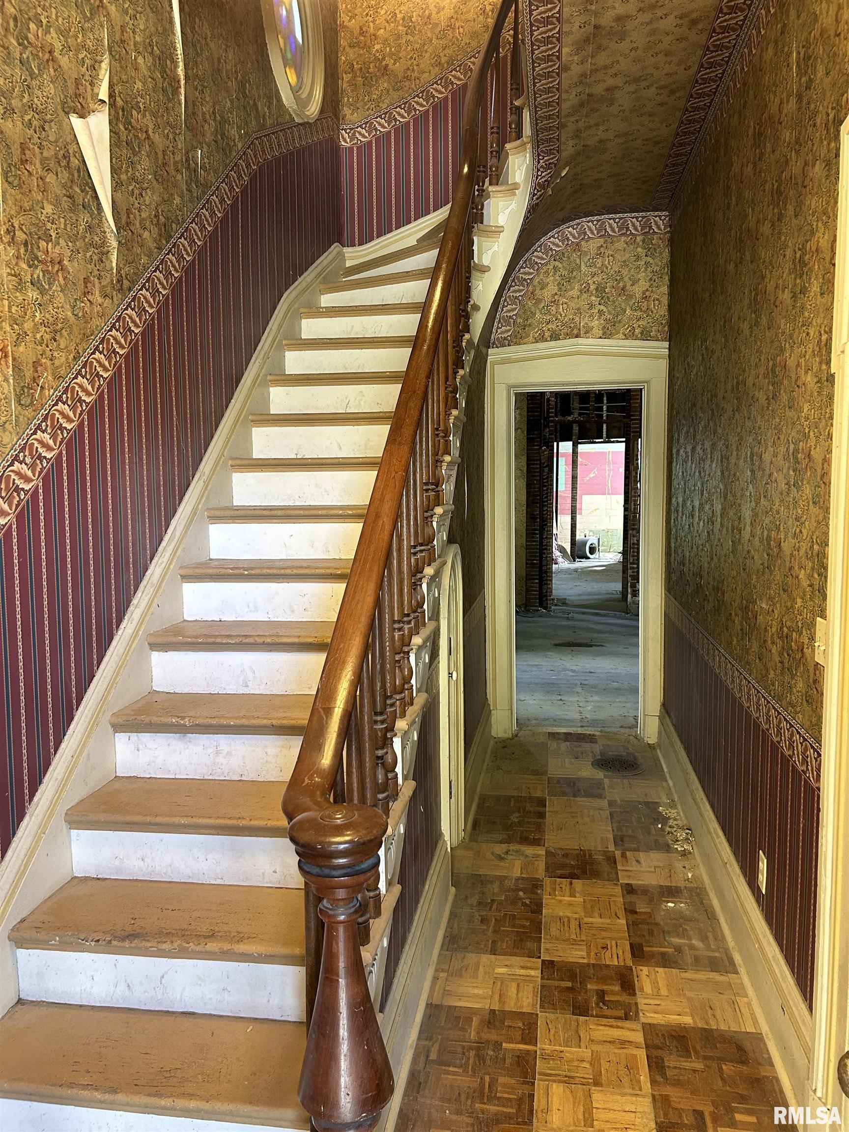 300 State Street Quincy, IL 62301 - Photo 3 of 12