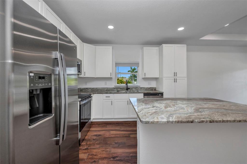 409 Carmalita Street, Unit 111 & 112 Punta Gorda, FL 33950 - Photo 12 of 75