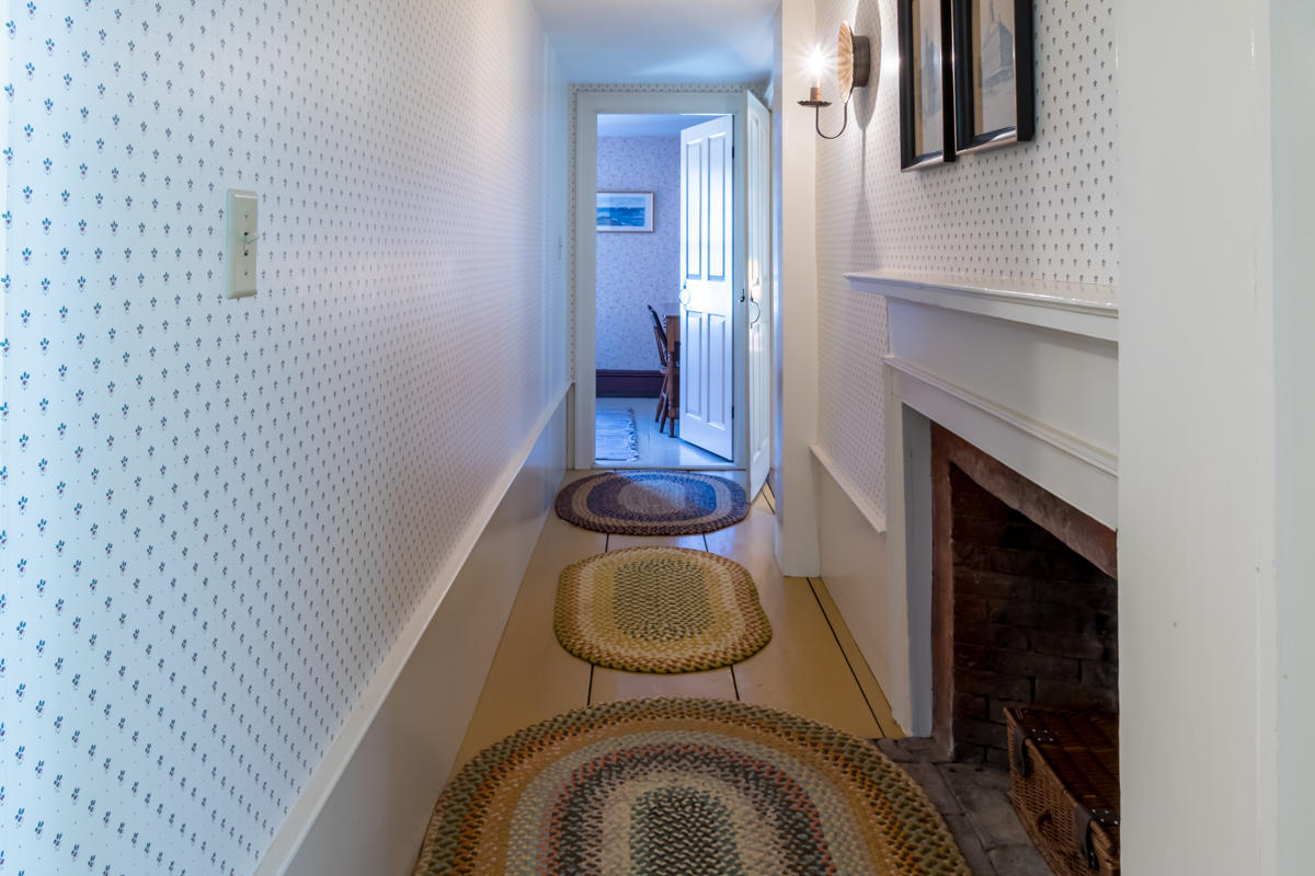 83 Gray Road North Yarmouth, ME 04097 - Photo 24 of 57 43-Upstairs Hallway (3 of 3)