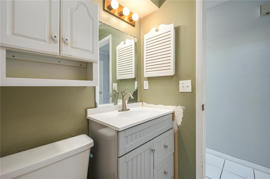 1330 Spring Court Bartow, FL 33830 - Photo 26 of 40 a bathroom with a sink and a toilet