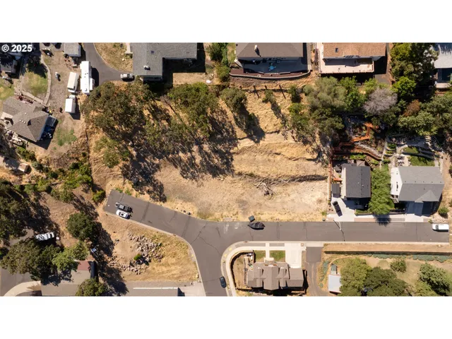 $85,000 | 2316 West 12th Street, Unit 2, The Dalles, OR 97058