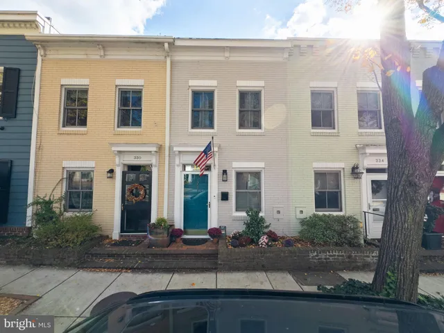 $749,000 | 332 Commerce Street, Alexandria, VA 22314
