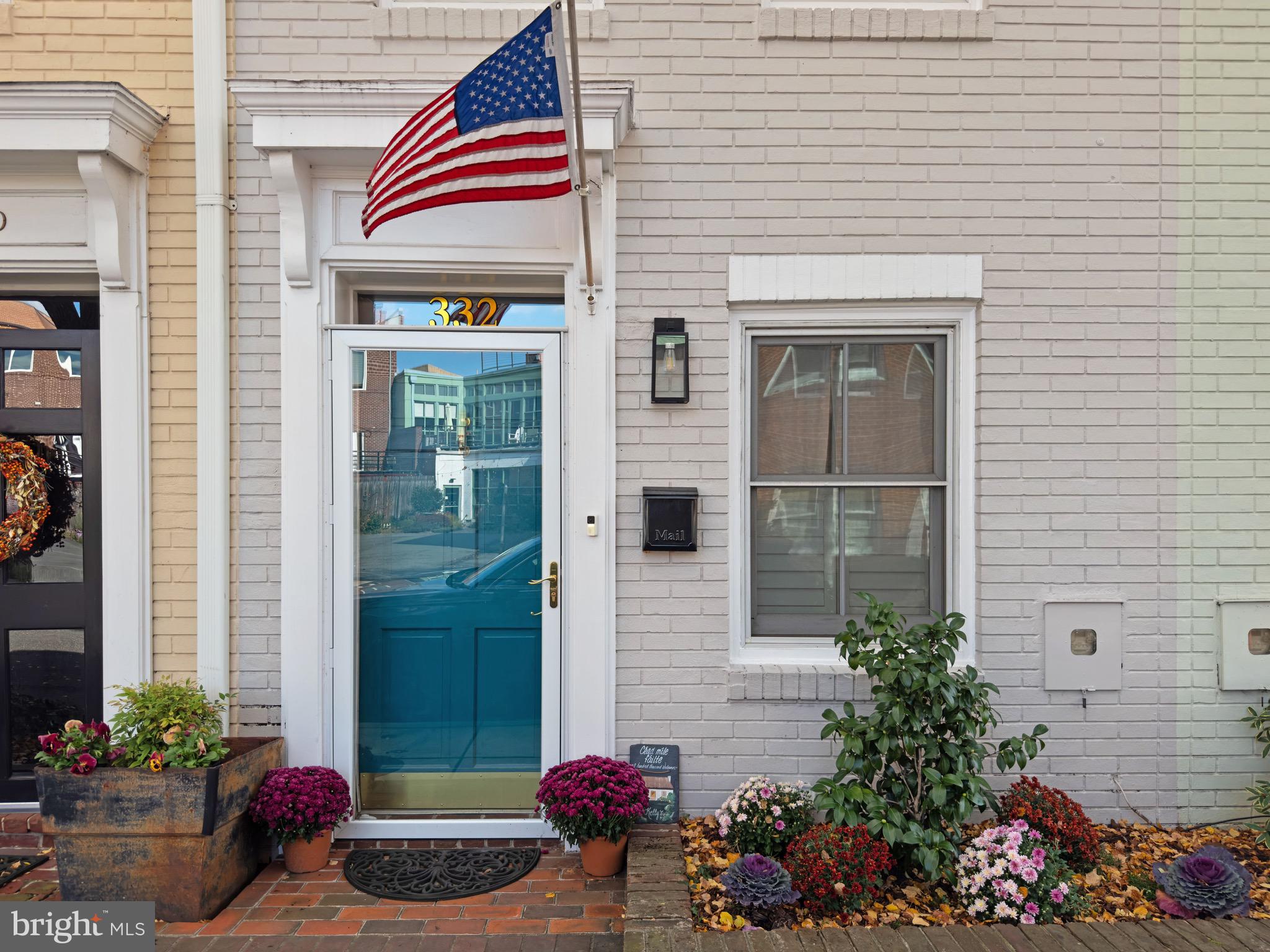 332 Commerce Street Alexandria, VA 22314 - Photo 3 of 19