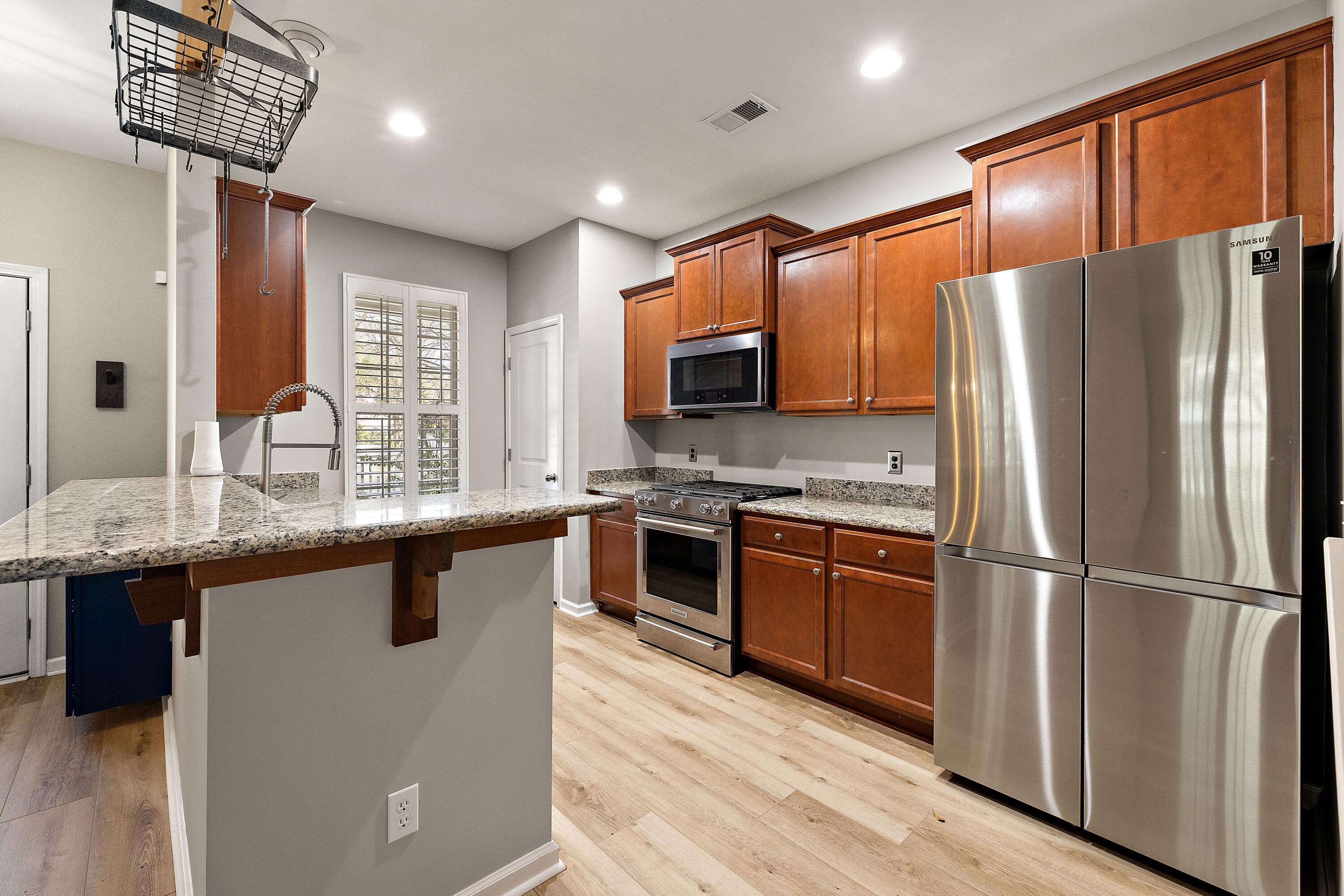 109 Shea Street Summerville, SC 29485 - Photo 6 of 22 BN0A1887