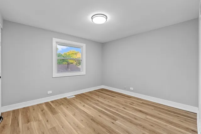 $619,900 | 305 Williams Drive, Schaumburg, IL 60193