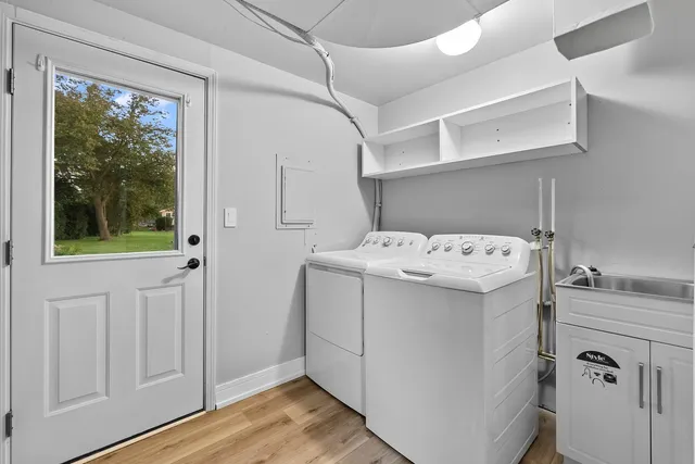 $619,900 | 305 Williams Drive, Schaumburg, IL 60193