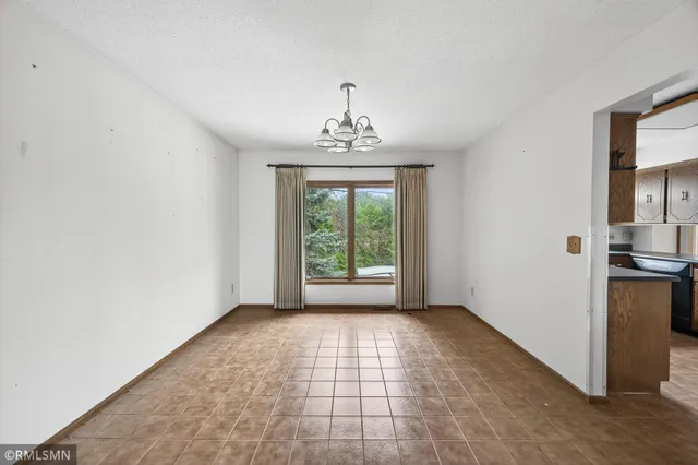 $391,000 | 6518 West River Road, Brooklyn Center, MN 55430