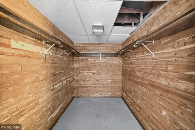 $391,000 | 6518 West River Road, Brooklyn Center, MN 55430