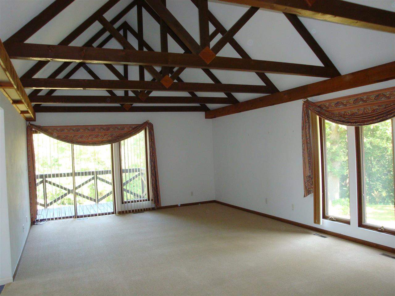 9555 Lawrenceville Road Garden Prairie, IL 61038 - Photo 8 of 23 Gallery Image 8