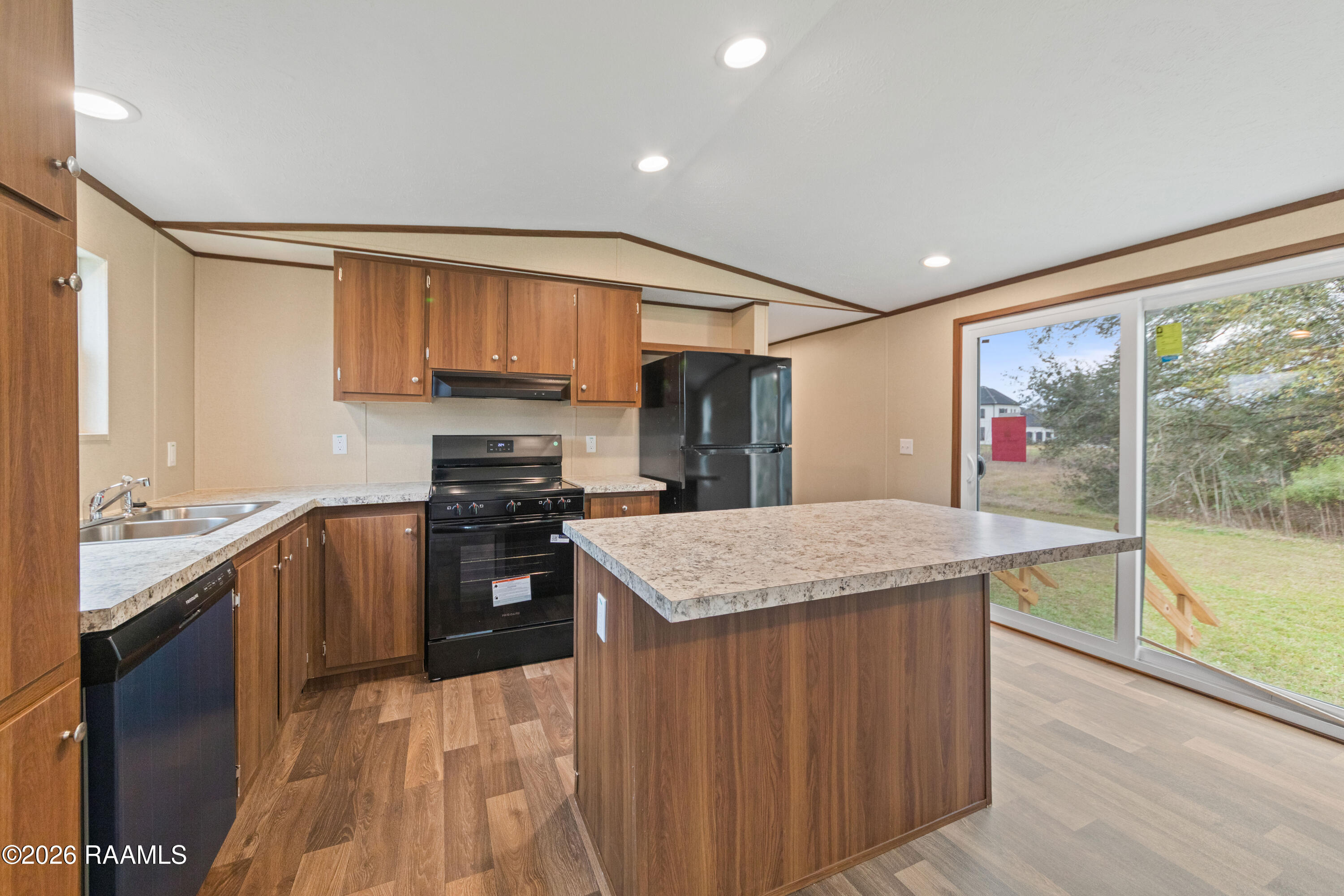 1351 B B Senior High Road Breaux Bridge, LA 70517 - Photo 18 of 33 1351 Breaux Bridge Senior High Rd-28