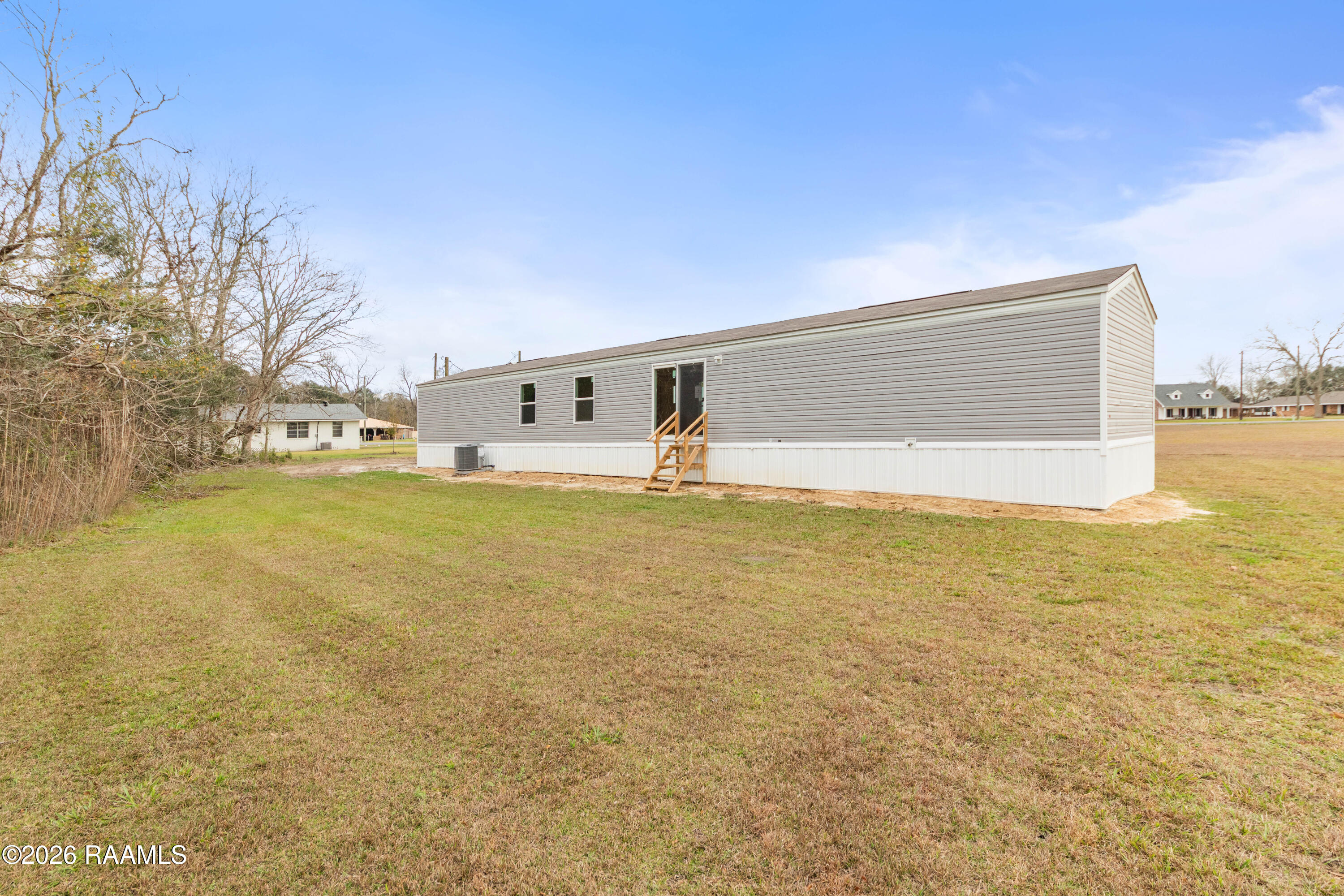 1351 B B Senior High Road Breaux Bridge, LA 70517 - Photo 5 of 33 1351 Breaux Bridge Senior High Rd-5