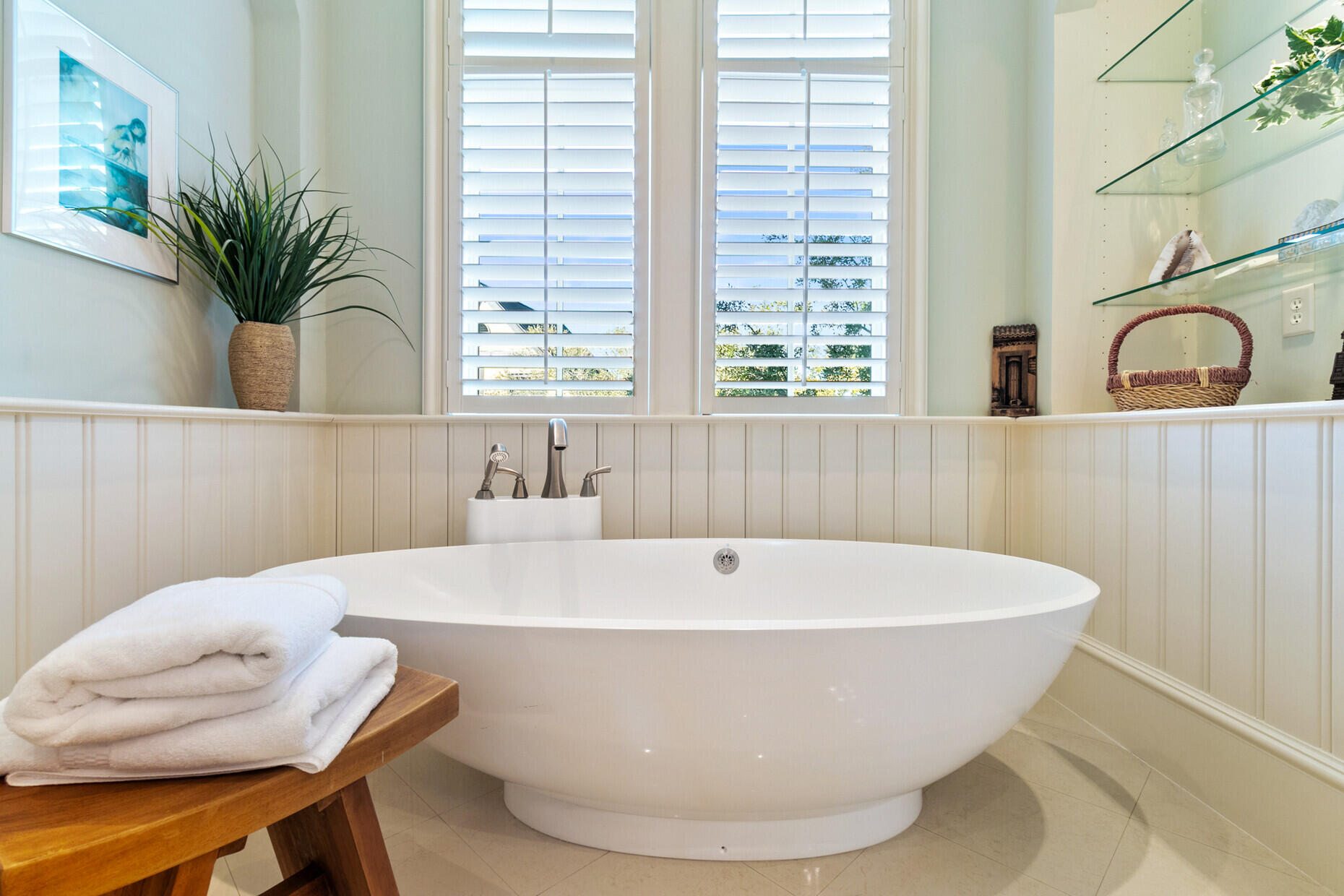 54 Watroo Point Charleston, SC 29492 - Photo 44 of 66 2nd Floor Primary Bathroom