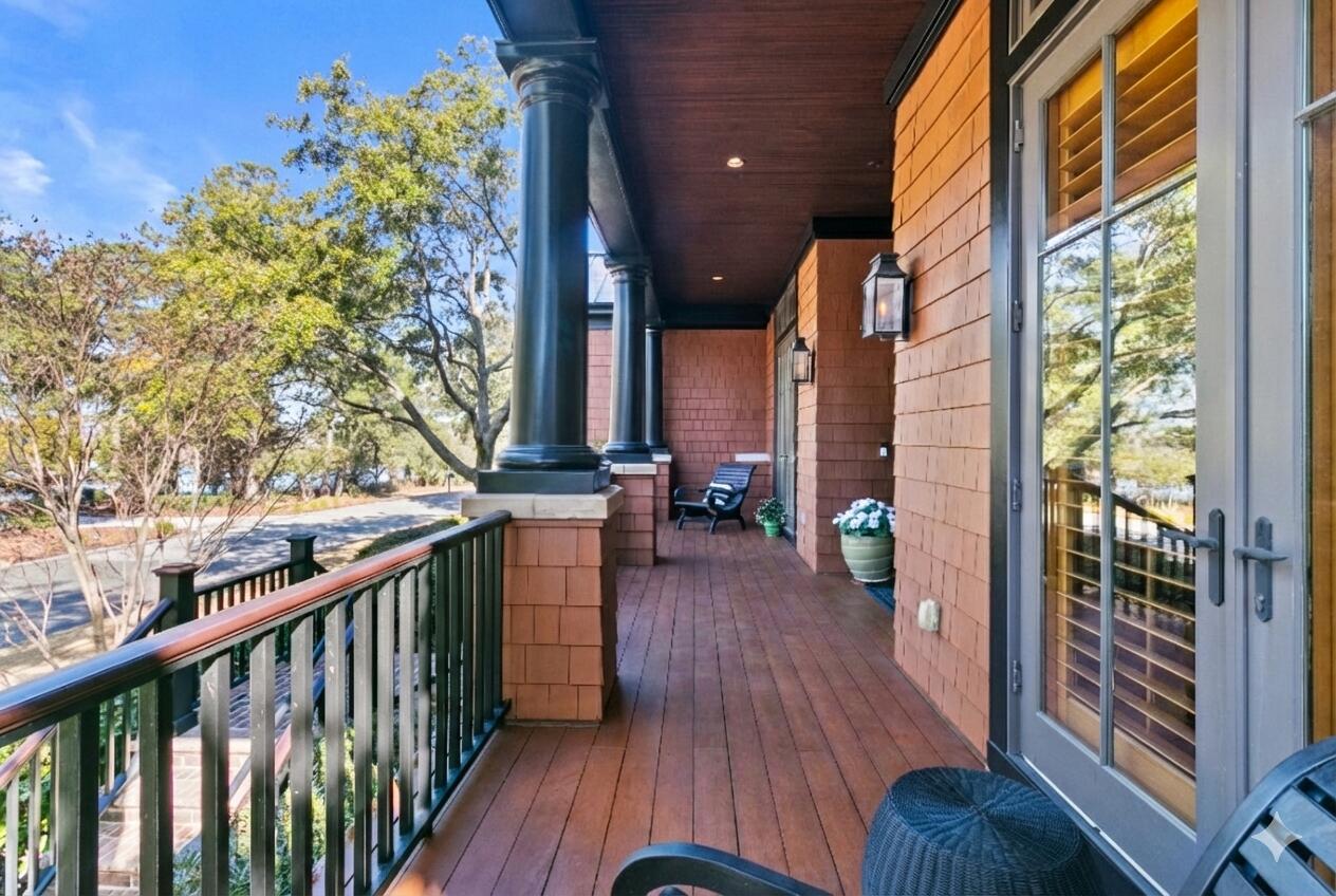 54 Watroo Point Charleston, SC 29492 - Photo 10 of 66 Front Porch