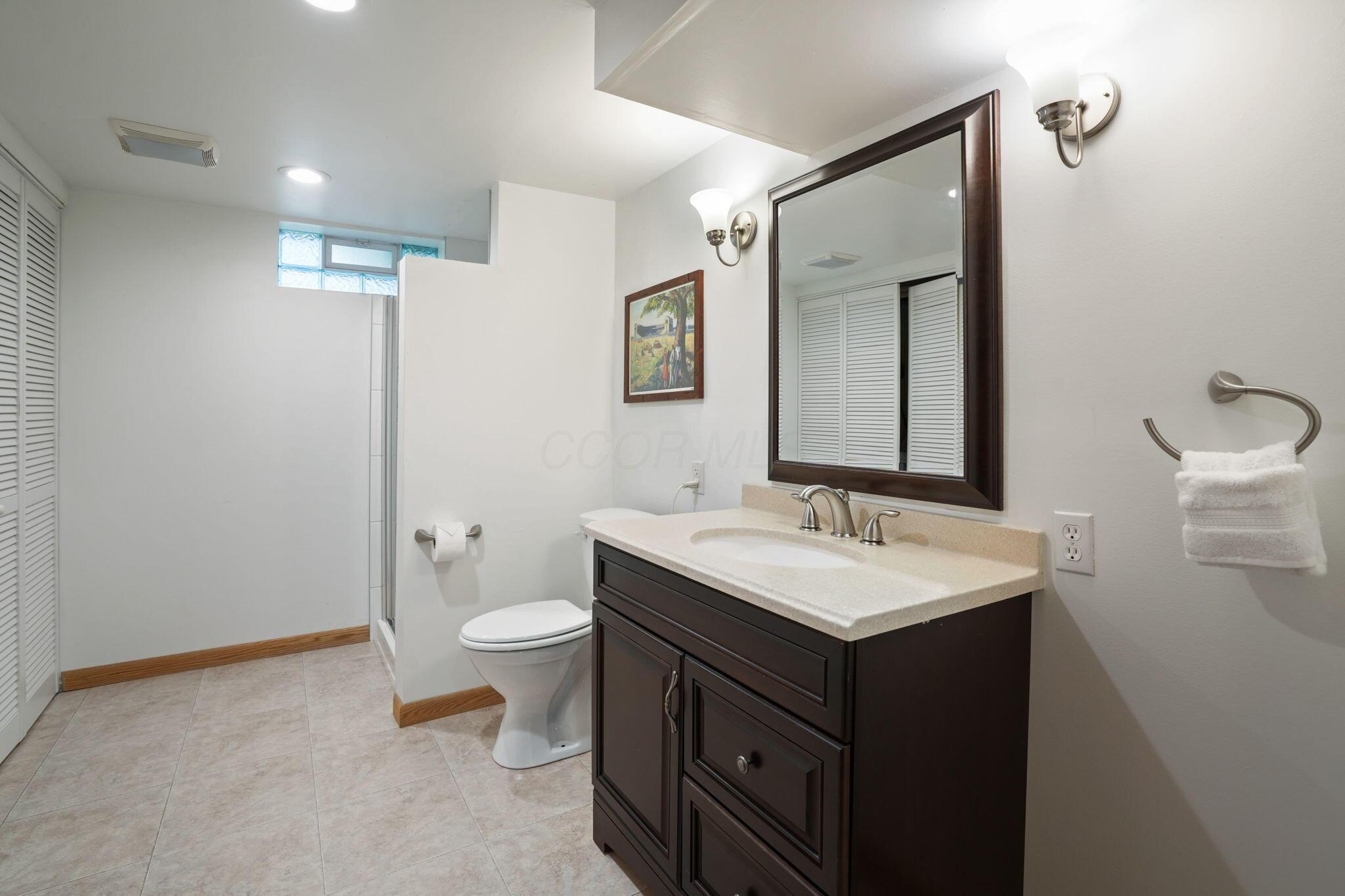 2470 Swansea Road Columbus, OH 43221 - Photo 28 of 37 35-web-or-mls-DSC04494