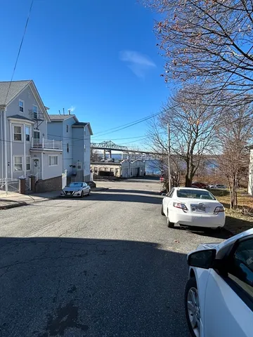 $1,450 | 120 Walnut Street, Unit 1, Fall River, MA 02720