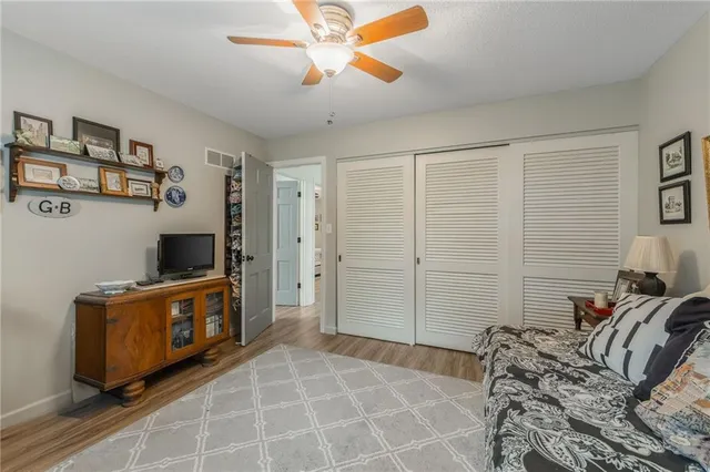 $495,000 | 8726 West 104th Street, Overland Park, KS 66212