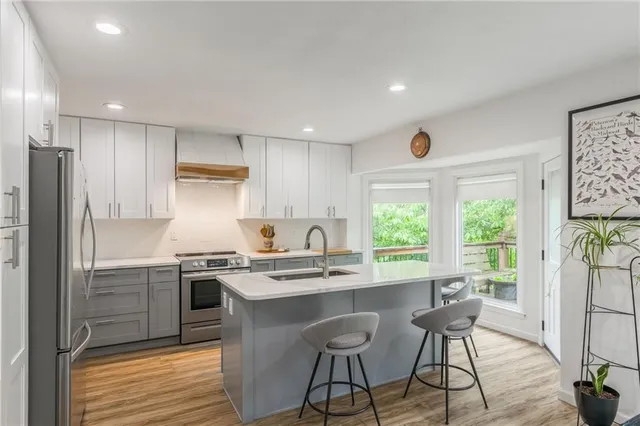 $495,000 | 8726 West 104th Street, Overland Park, KS 66212