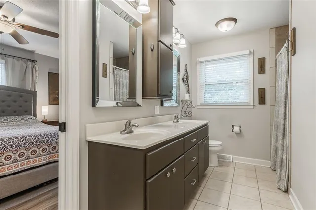 $495,000 | 8726 West 104th Street, Overland Park, KS 66212