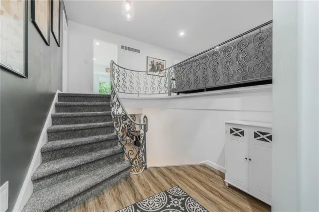 $495,000 | 8726 West 104th Street, Overland Park, KS 66212