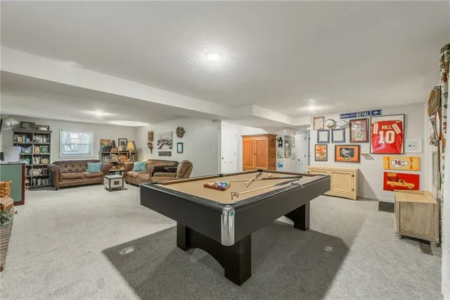 $495,000 | 8726 West 104th Street, Overland Park, KS 66212