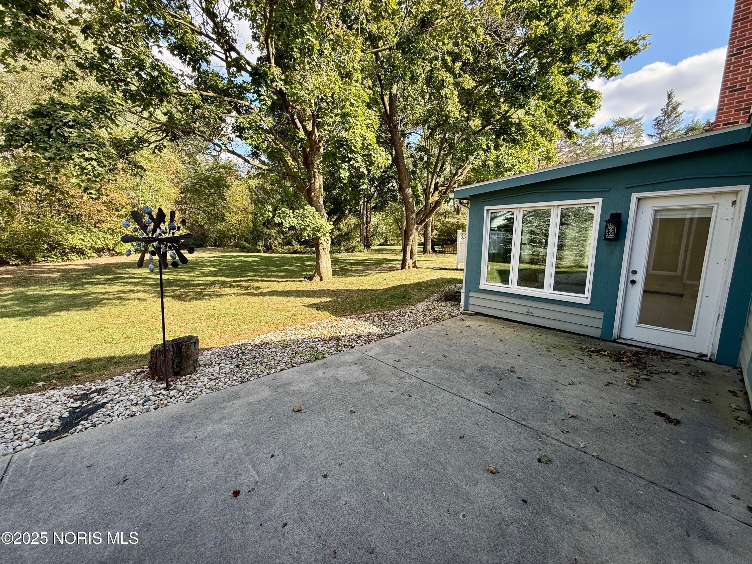 505 Bright Road Findlay, OH 45840 - Photo 38 of 39 505-040