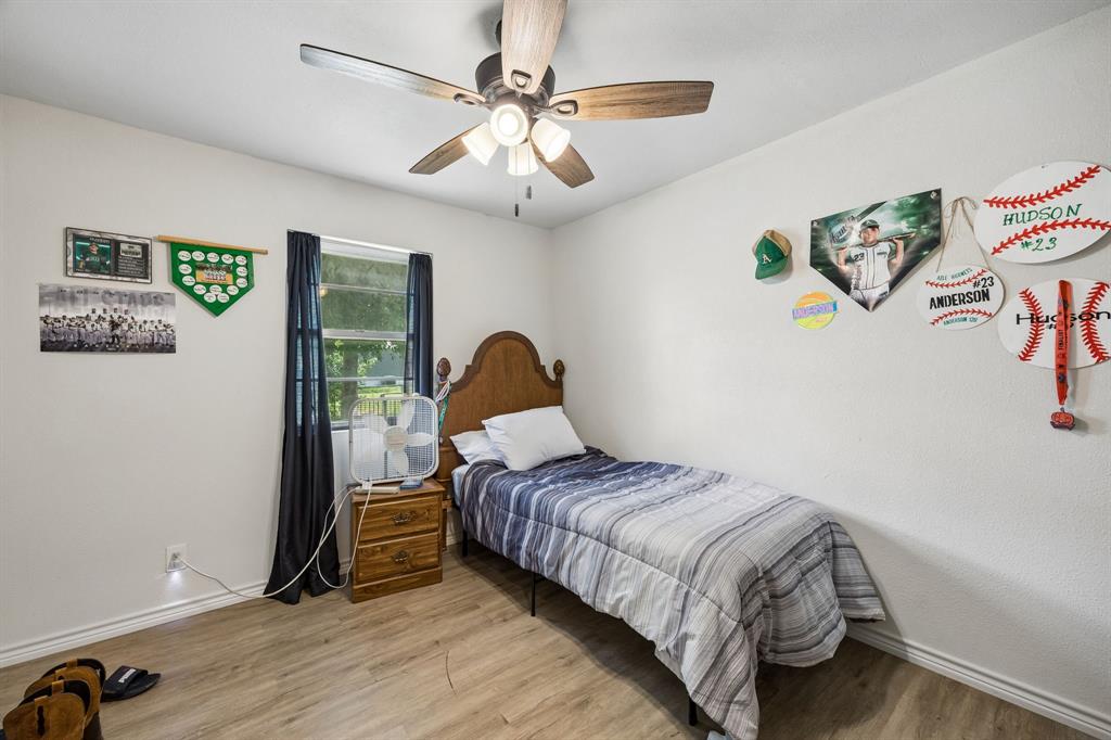 7971 Peden Road Azle, TX 76020 - Photo 10 of 26